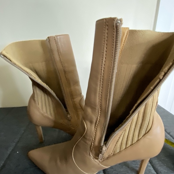 Tony Bianco Womens Caramel Leather Pointed Heel Boots- Sz- 8 1/2 - Picture 4 of 15